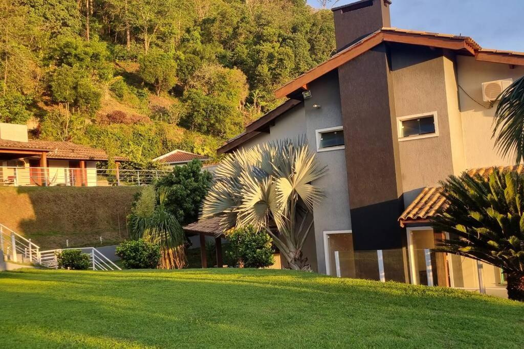 Casa 996 Condominio Fazenda Orypaba Monte Alegre do Sul Buitenkant foto